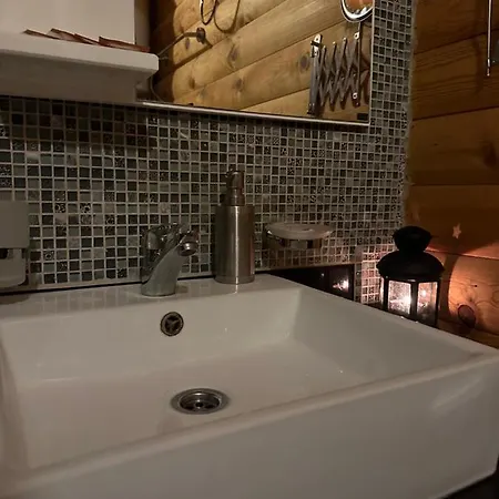 Brvnara Drina Wooden House Drina בית נופש