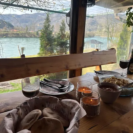בית נופש Brvnara Drina Wooden House Drina